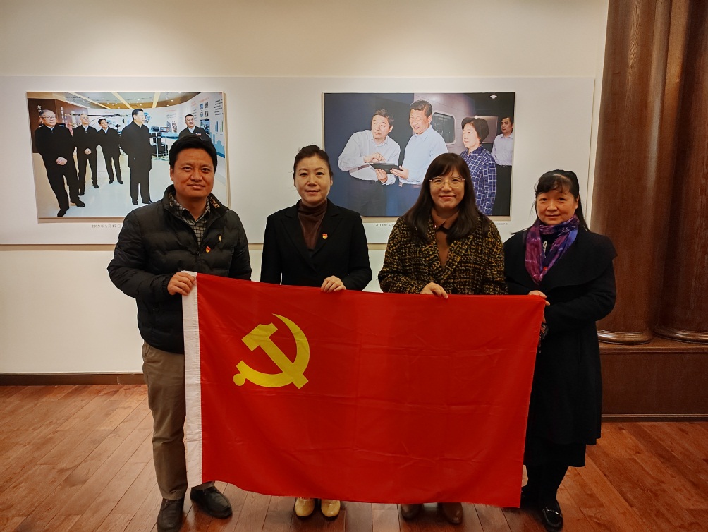 说明: C:\Users\Lenovo\Desktop\304永利集团师生开展党支部联合主题党日活动\20231117党日活动4.jpg